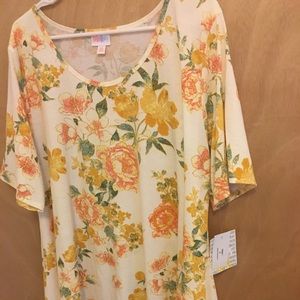 LuLaRoe Perfect T Size 3xl Never Worn NWT